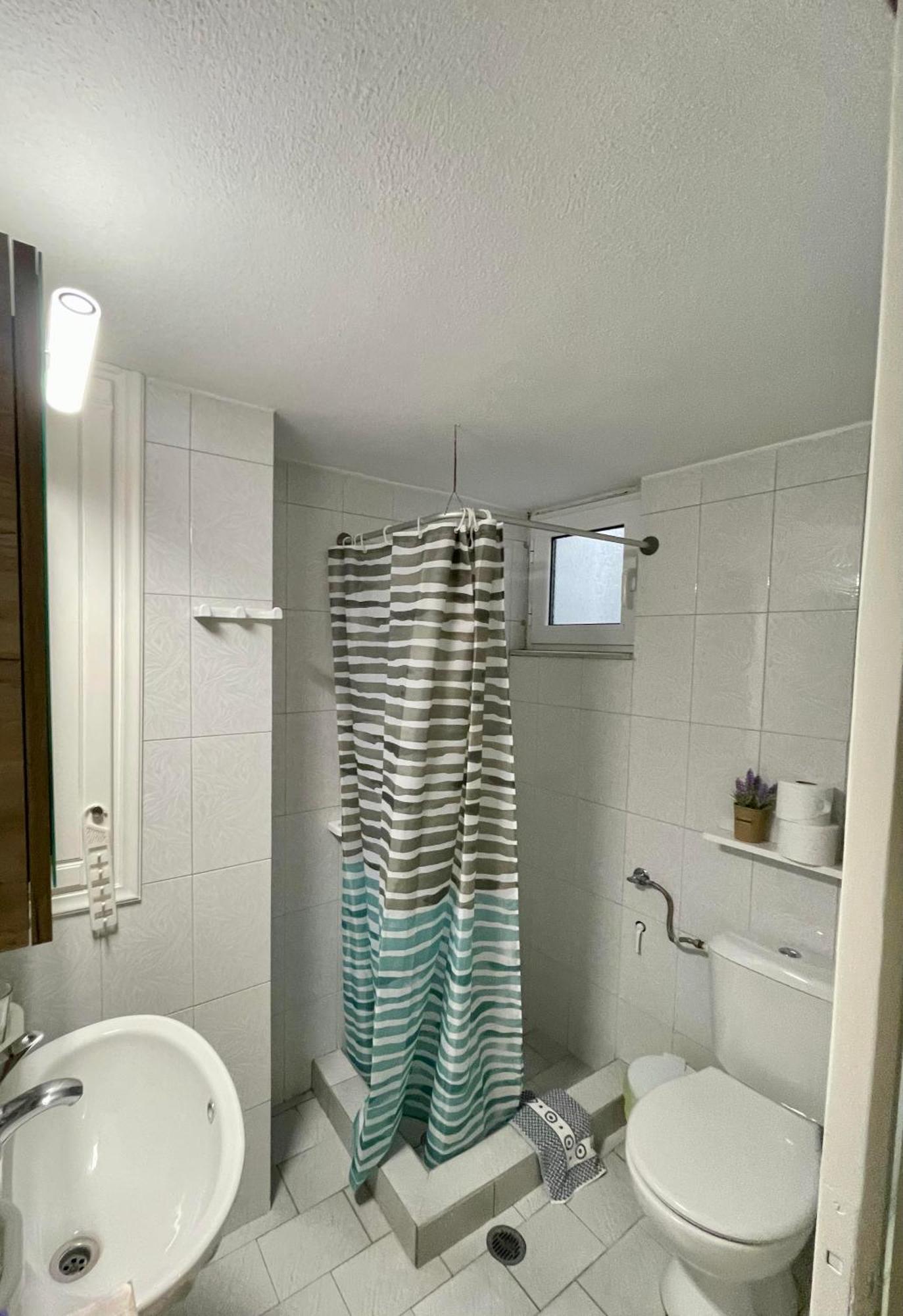 ווניטסה Dina'S Apartment מראה חיצוני תמונה